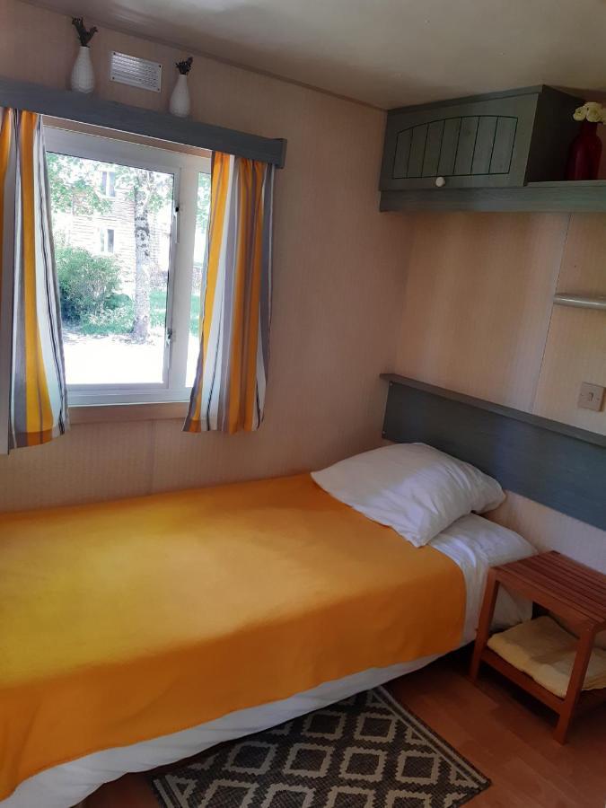 Camping Etang Du Camp Senergues Екстериор снимка