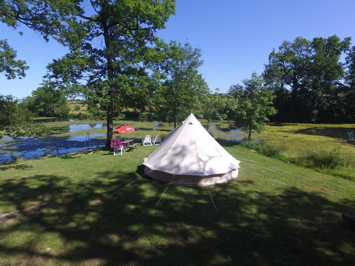 Camping Etang Du Camp Senergues Екстериор снимка